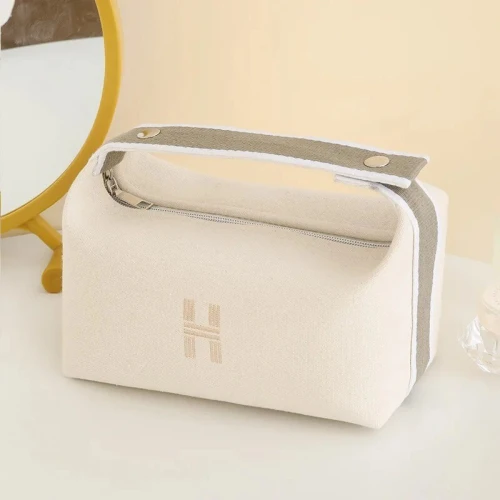 Sac de maquillage hermes 
