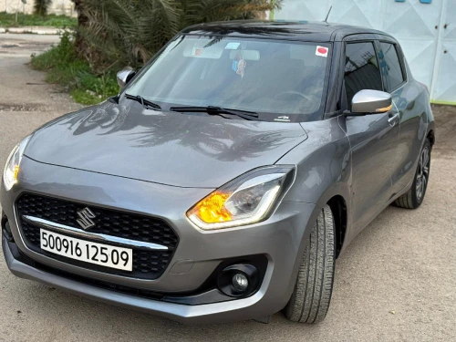 Suzuki Swift 2025 GLX Japan