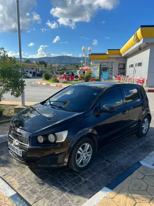 Chevrolet Sonic Hatchback 2013 