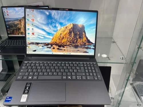 Pc Portable Lenovo Slim 3 i7 13ème ,8GB ,512GB SSD , Neuf Sous Emballage,Garantie 12 Mois