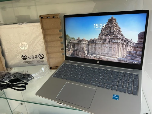 HP Laptop 15-fd0532nia | i3-1315U 13Gen | 8GB RAM | 256GB SSD | 15.6"FHD | Neuf Sous Emballage + Garantie 12 Mois