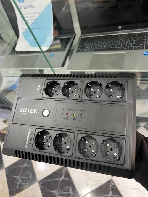 Ondeleur Lutek 650VA / 8 Prise FR  / Sécurité Electrique /  Protection Pour Ordinateur Camera PC