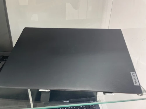 Lenovo V15 G5 i5-13420H (13th Gen)  | 8GB RAM | 256GB SSD |15,6 FHD  | Neuf sous emballage  | Garantie 12 Mois