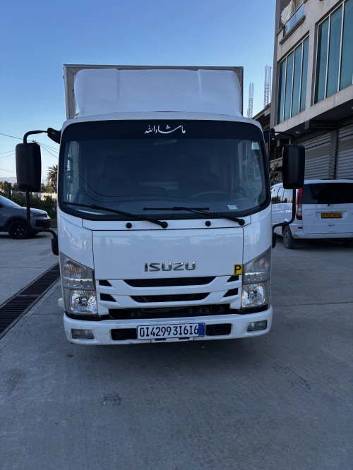 Isuzu Isuzu NLR85L 2016