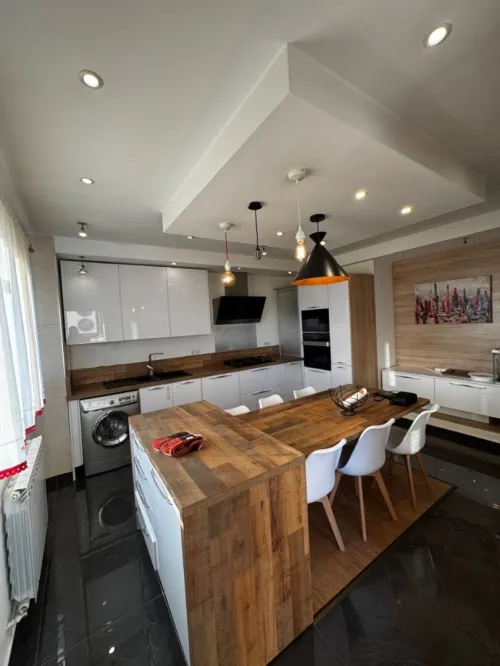 Location Appartement F4 Alger Hydra