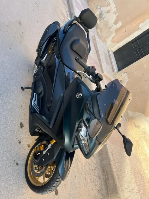Yamaha Tmax 562 techmax 2022