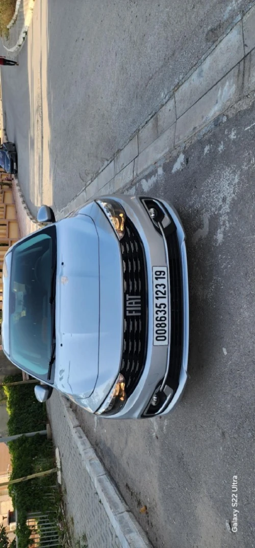 Fiat Tipo live full option 2023 