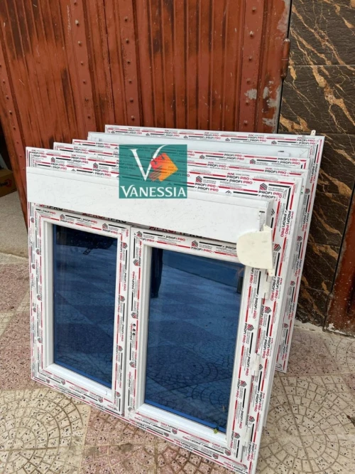 Fenêtre Ouvrante Avec Rideau En Pvc Profi Pro Verre Stop Sol Fumé