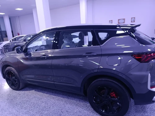 Geely Coolray full option 2026 Grise