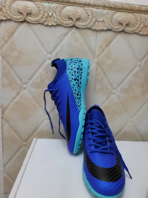 Soulier nike touterain