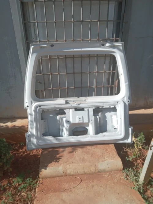La malle arrière caddy