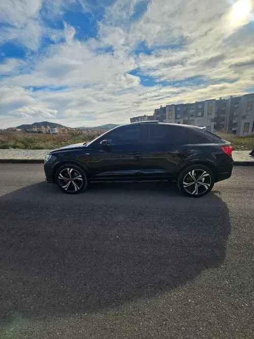 Audi Q3 2022 Q3