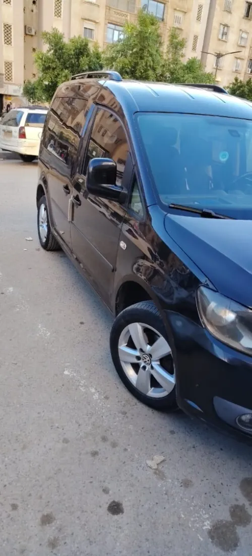 Volkswagen Caddy 2011 Bleu motion
