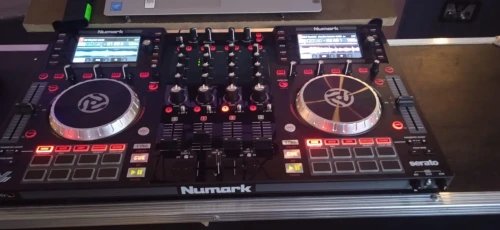 Dj set