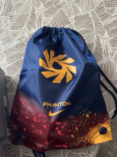 PHANTOM 6 LOW ELITE FG EH