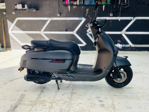 Sym vms Victoria 300 2025
