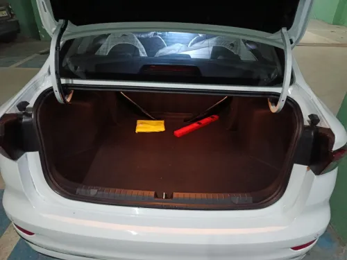 Geely Emgrand 2025 Luxuri