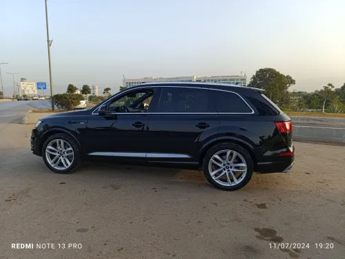 Audi Q7 2017 S Line