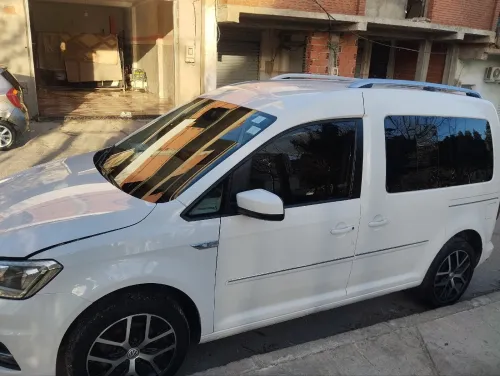 Volkswagen Caddy 2018 Highline