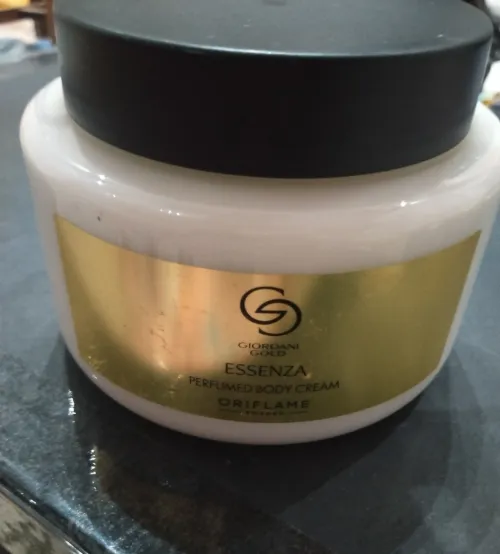 Crème Parfumée pour le Corps Giordani Gold Essenza