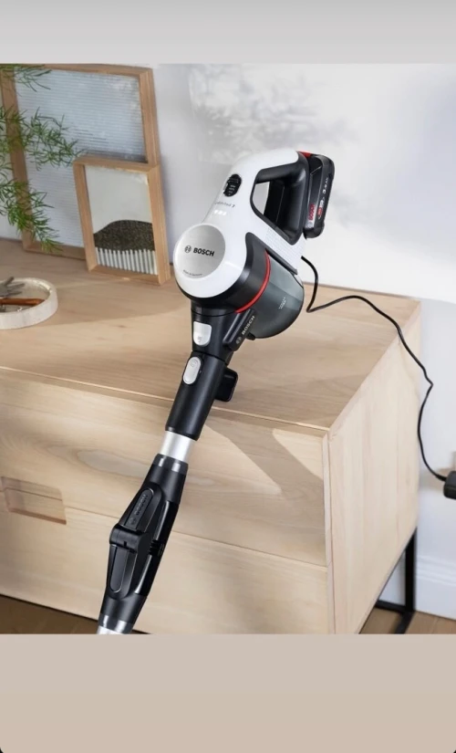 Aspirateur Bosch 711xxl