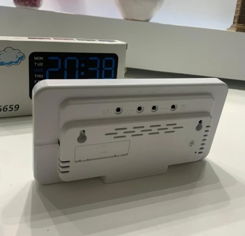 Horloge Numérique Murale ساعة رقمية و مقياس الحرارة