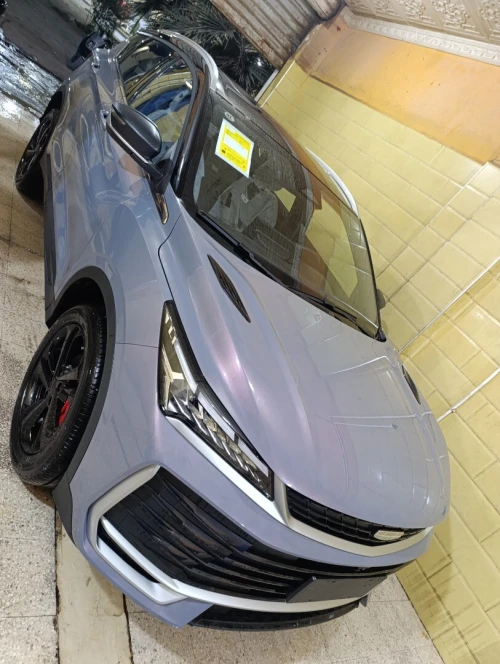 Geely Coolray 2026 رمادية