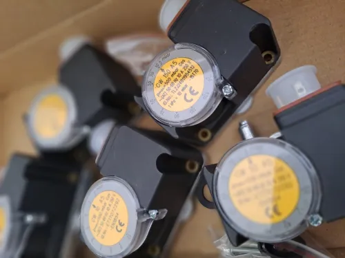 Pressostat DUNGS la gamme complète GW 50 LGW jusqu à 500 mbar