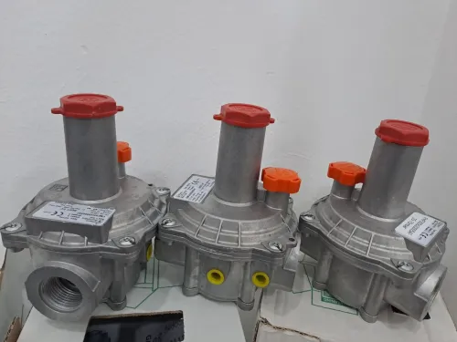 Régulateurs de Pression de Gaz Divers modèles et marques disponibles