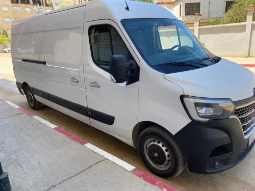 Renault Master 2021