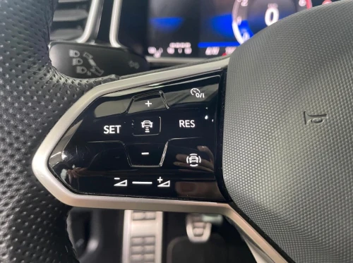 Volkswagen T-Roc 2023 R-Line 