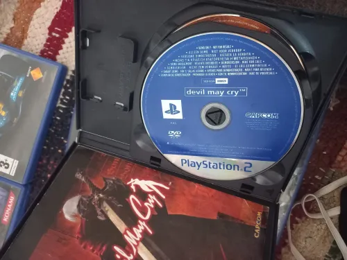 Les cd ps2 original 2000da /1500da / 1000da
