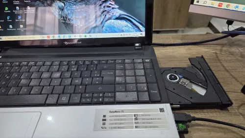 ''Laptop Packard bell 17