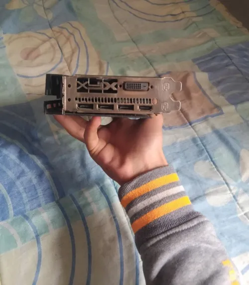 AMD RX 590 8GVRAM 