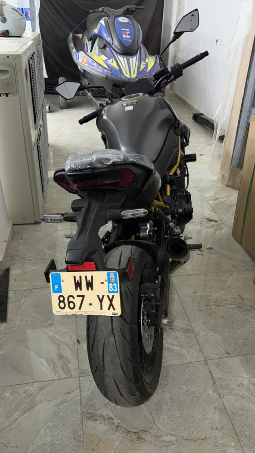 Kawazaki Z900 2026
