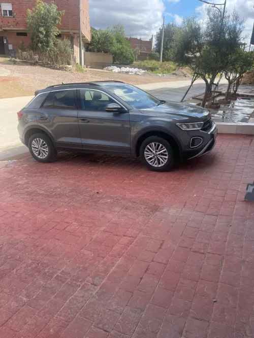 Volkswagen T-Roc 2023 