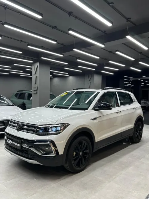 Volkswagen T-Cross 2025 R-line