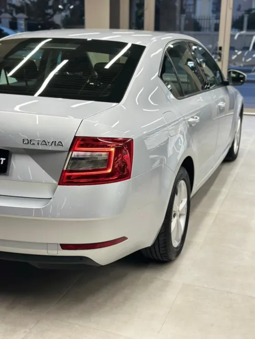 Skoda Octavia 2019 Ambition