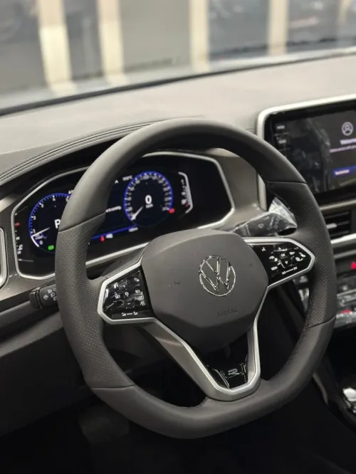 Volkswagen T-Roc 2025 R-Line 
