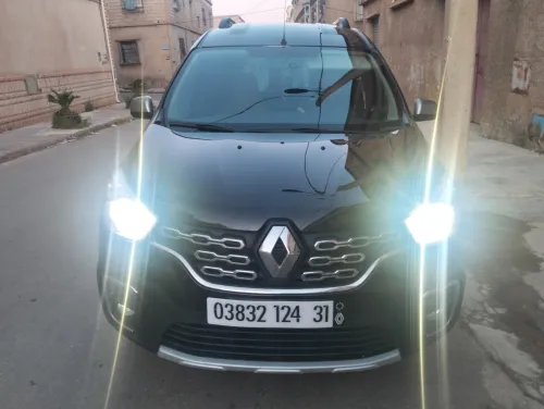 Renault Kangoo 2024 Kongo stipwai