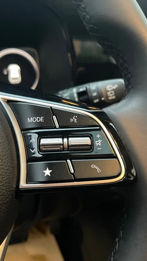 Kia Sonet  2025 Full options