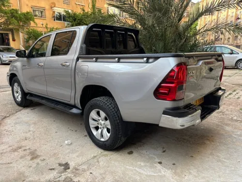 Toyota Hilux 2018 LEGEND DC 4x4