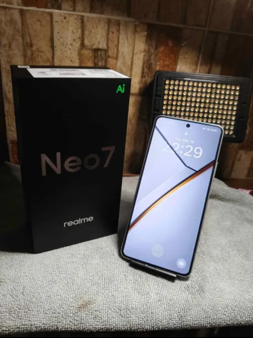 Realme NEO 7 فيه شقة ماتبانش