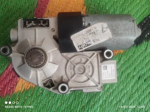 Moteur de toit