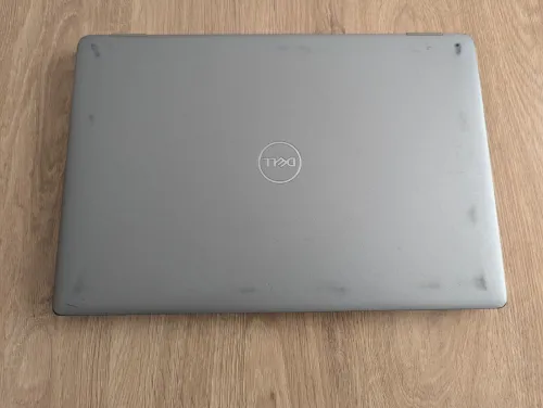 DELL LATITUDE 5320, I5 11-eme Gen, 16GB RAM, 256GB SSD, Ecran 13'' FHD, Clavier QWERTY Lumineux