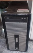 plusieurs pc de bureau