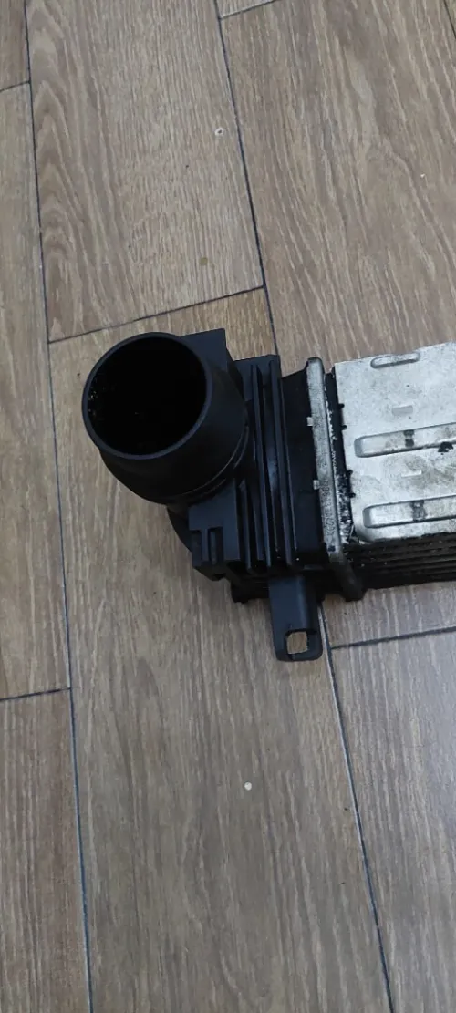 Radiateur turbo Megane DCI 