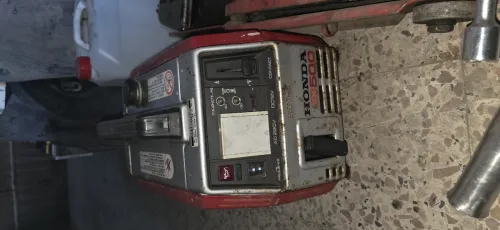 Chargeur batterie boster démarreur 12V 24V