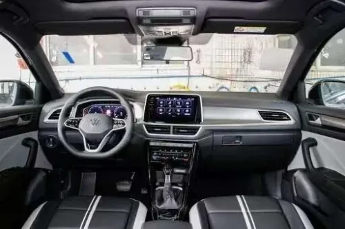 Volkswagen T-Roc 2025 Black edition Rline full option