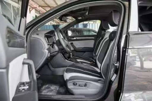 Volkswagen T-Roc 2025 Black edition Rline full option